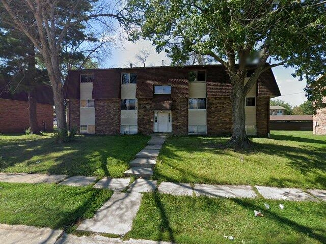 House image located at Silvis, IL 61282