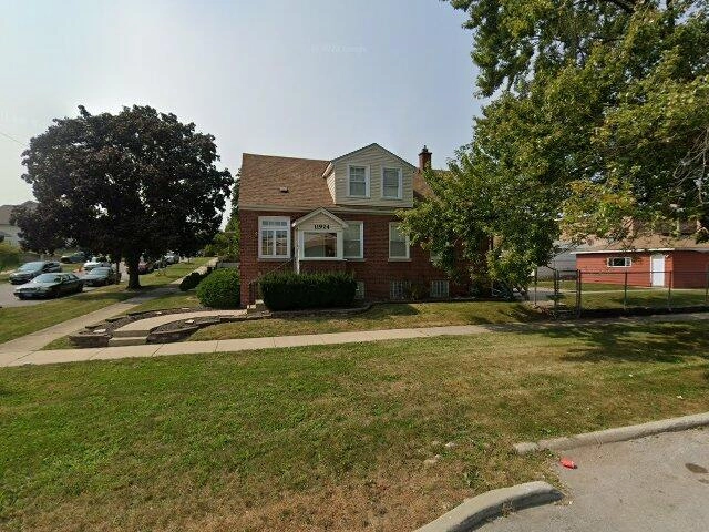 House image located at Blue Island, IL 60406
