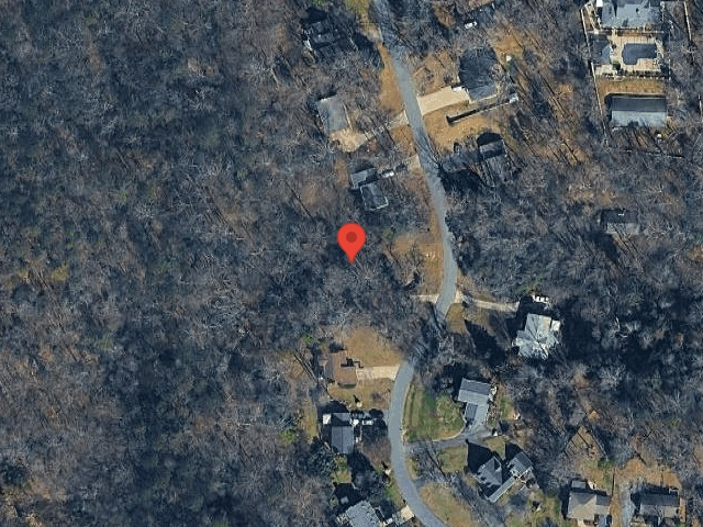 House image located at Hickory, NC 28601