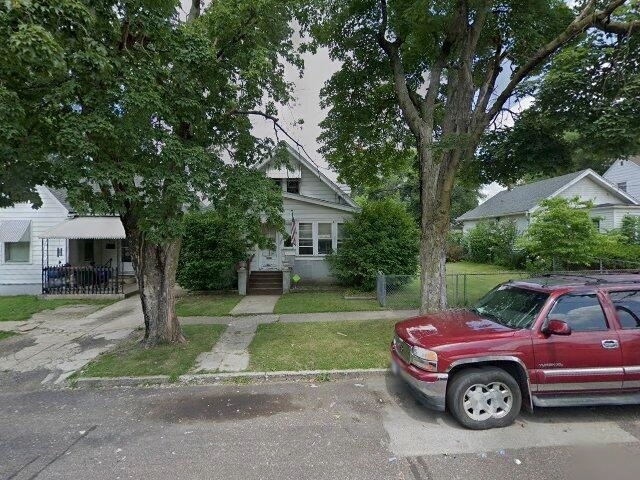 House image located at Peoria, IL 61604