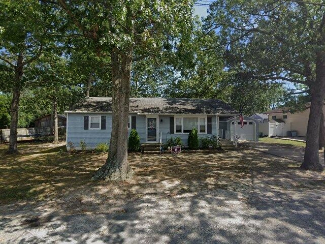House image located at Beachwood, NJ 08722
