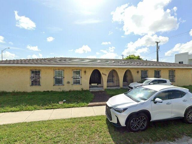 House image located at Hialeah, FL 33013