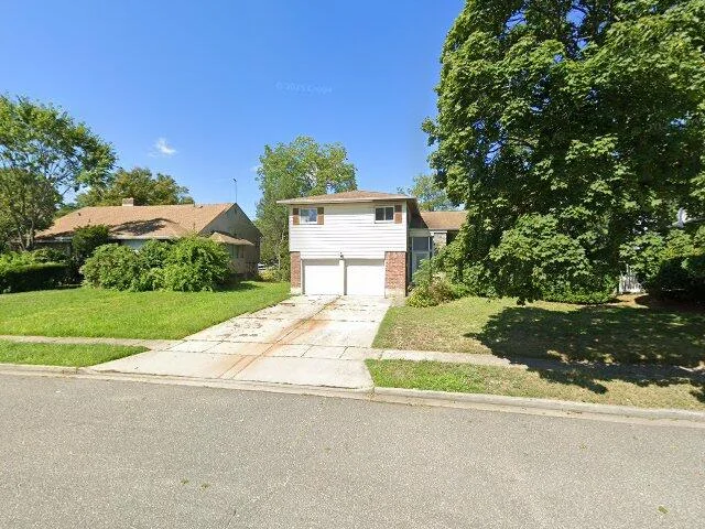 House image located at Jericho, NY 11753