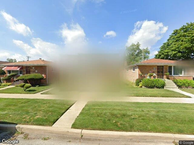 House image located at Chicago, IL 60643