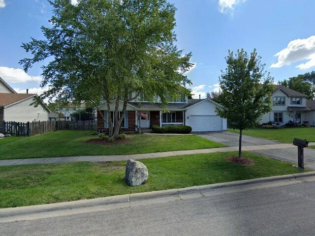 House image located at Carol Stream, IL 60188