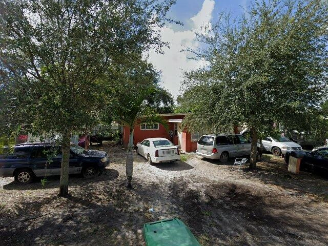 House image located at Miami, FL 33167