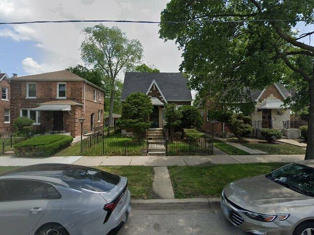 House image located at Chicago, IL 60643