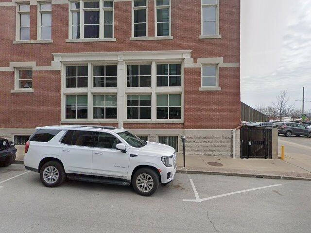 House image located at London, OH 43140