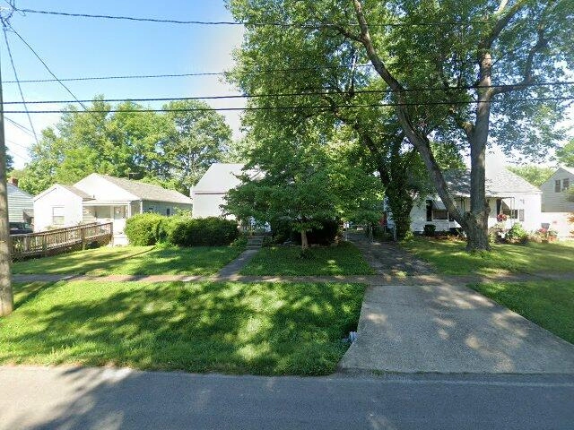 House image located at Louisville, KY 40216