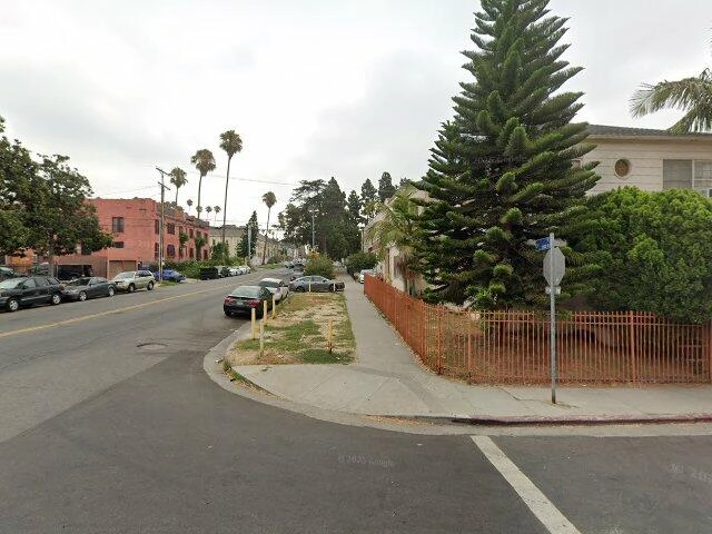 House image located at Belleville, MI 48111