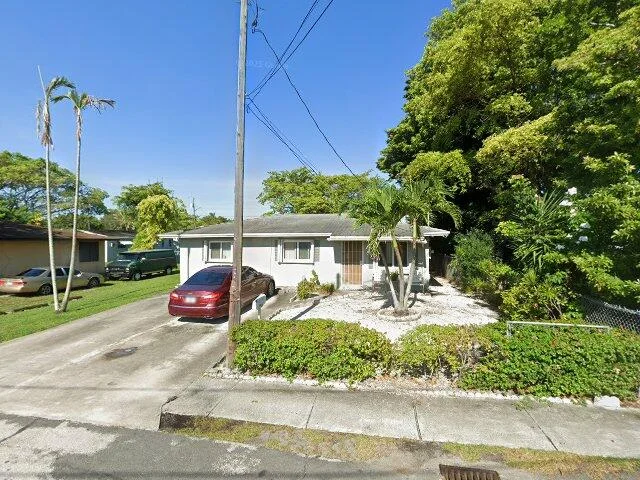 House image located at Hallandale, FL 33009