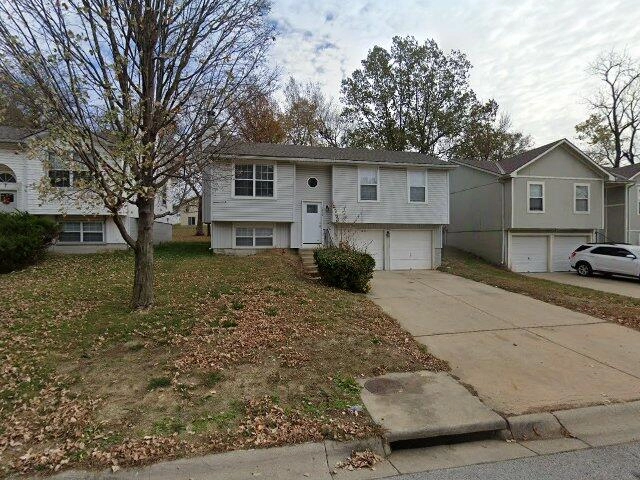 House image located at Elmwood Park, IL 60707