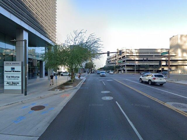 House image located at Chicago, IL 60605