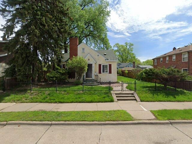 House image located at South Saint Paul, MN 55075
