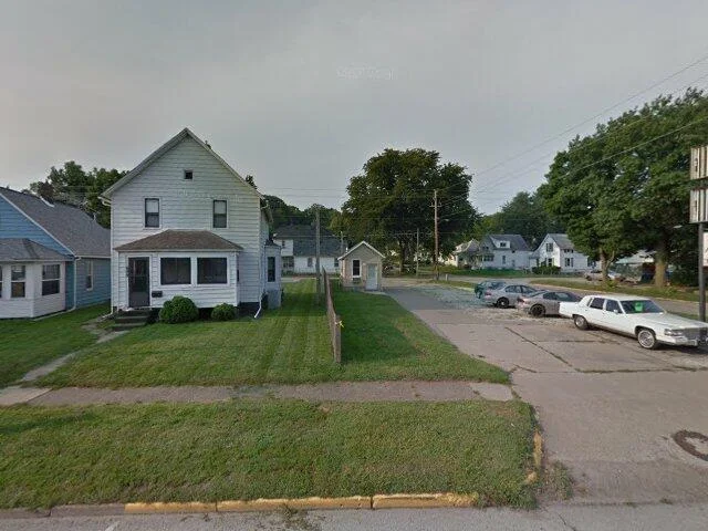 House image located at Silvis, IL 61282