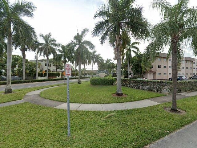 House image located at Hallandale, FL 33009