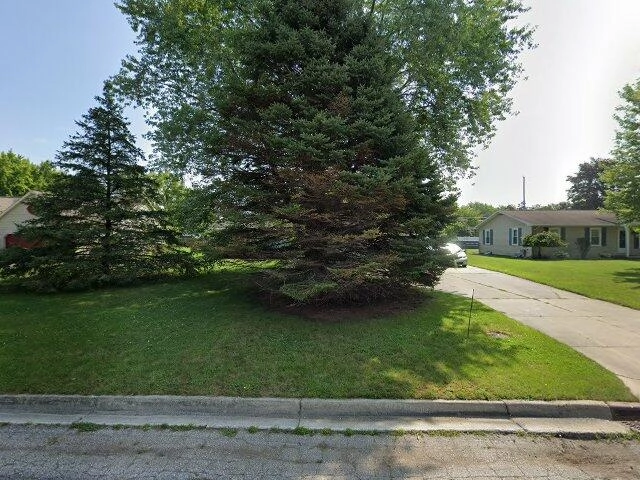 House image located at Saginaw, MI 48603