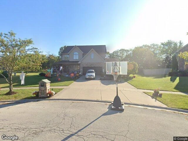 House image located at New Lenox, IL 60451