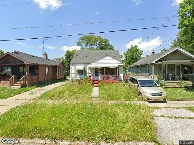 House image located at Flint, MI 48507