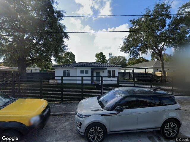 House image located at Miami, FL 33127