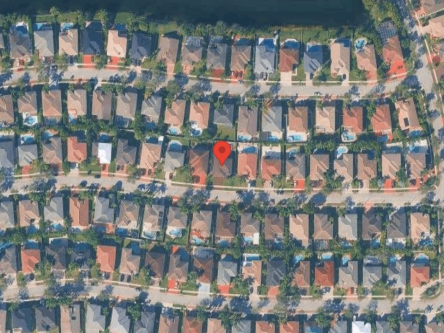 House image located at Hollywood, FL 33027