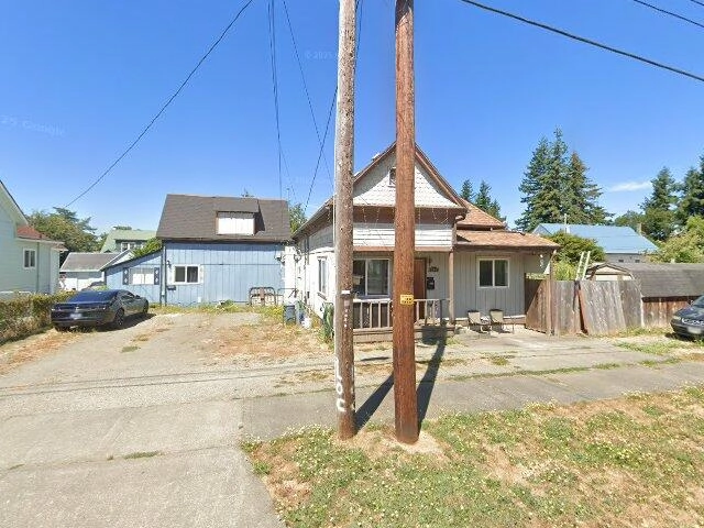 House image located at Coquille, OR 97423