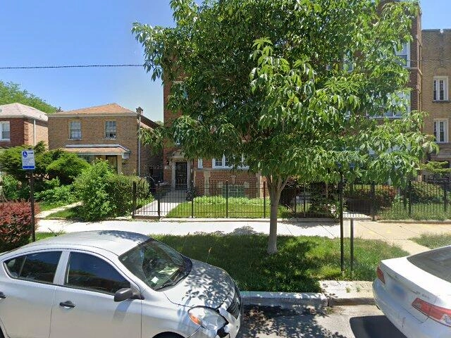 House image located at Chicago, IL 60620