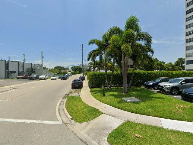 House image located at Miami, FL 33181