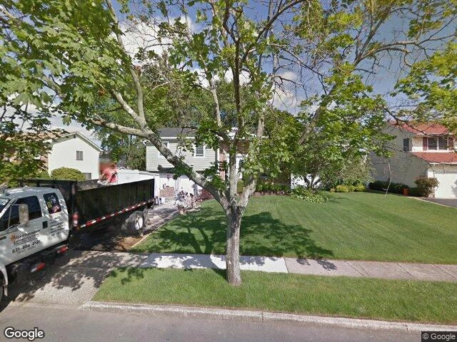 House image located at Smithtown, NY 11787