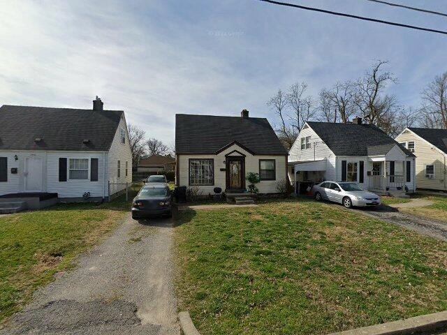 House image located at Louisville, KY 40212