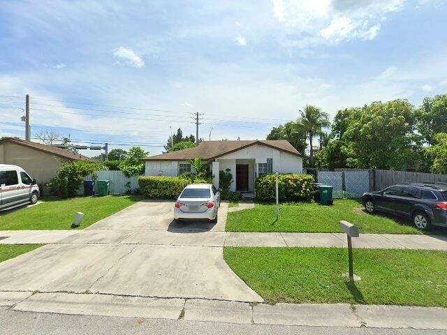 House image located at Miami, FL 33177
