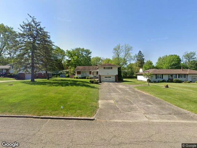 House image located at Niles, OH 44446