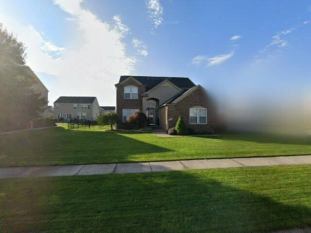House image located at Macomb, MI 48042