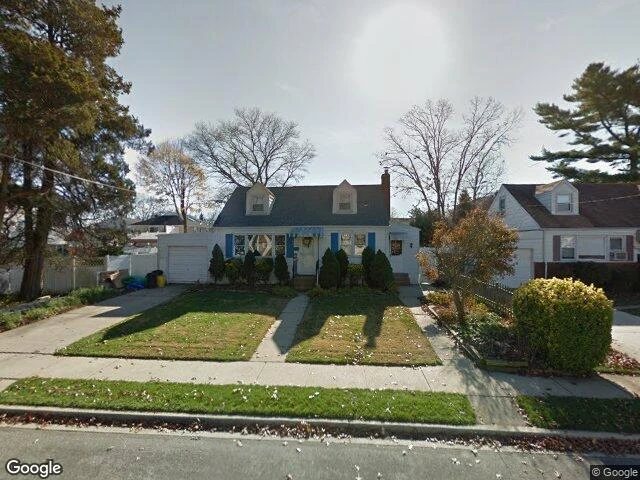 House image located at Massapequa, NY 11758