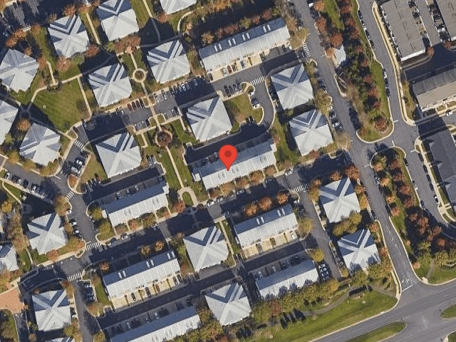 House image located at Ashburn, VA 20148