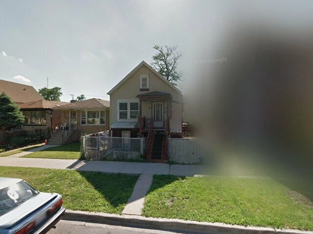 House image located at Chicago, IL 60632