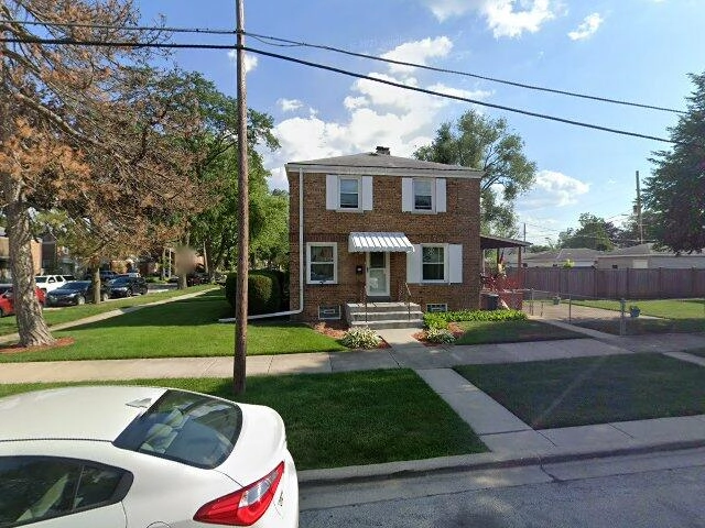 House image located at Bellwood, IL 60104