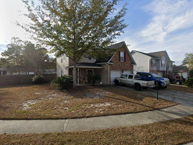 House image located at Corona, CA 92882