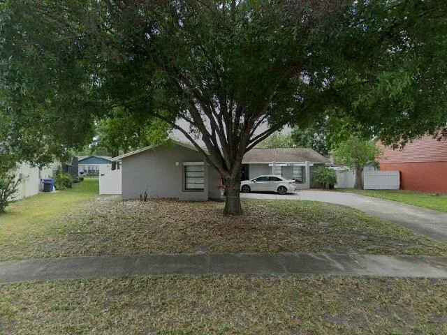 House image located at Tampa, FL 33624