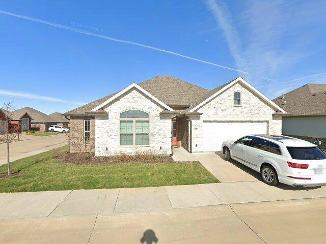 House image located at Columbia, MO 65201