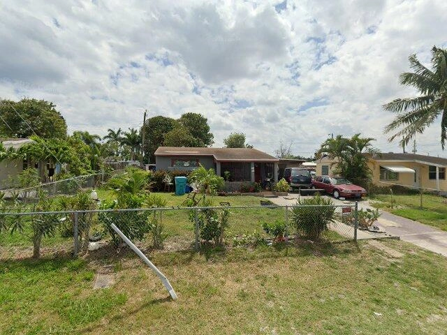 House image located at Boynton Beach, FL 33435
