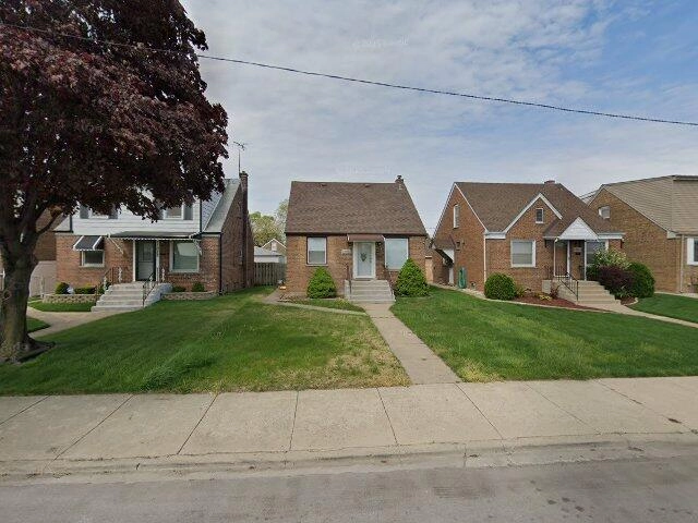 House image located at Chicago, IL 60617