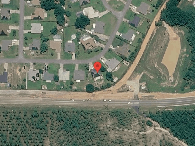 House image located at Crestview, FL 32536