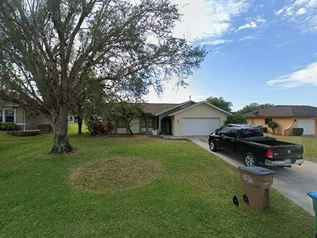 House image located at Cape Coral, FL 33991