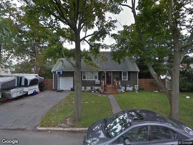 House image located at Lindenhurst, NY 11757