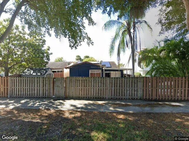 House image located at Miami, FL 33196