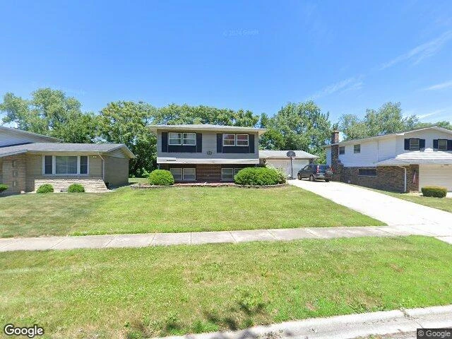 House image located at Glenwood, IL 60425