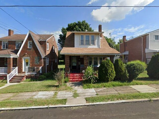 House image located at Clairton, PA 15025