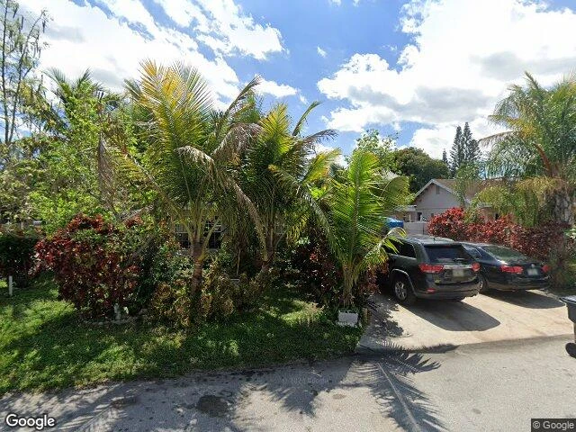 House image located at Lake Worth, FL 33461