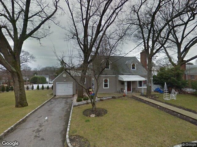 House image located at Bayville, NY 11709